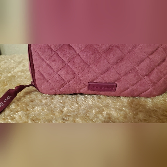 Vera Bradley Pink Velvet Makeup small purse. - Picture 2 of 5